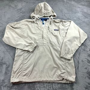 Patagonia kids-fit women’s S/M Windbreaker Jacket